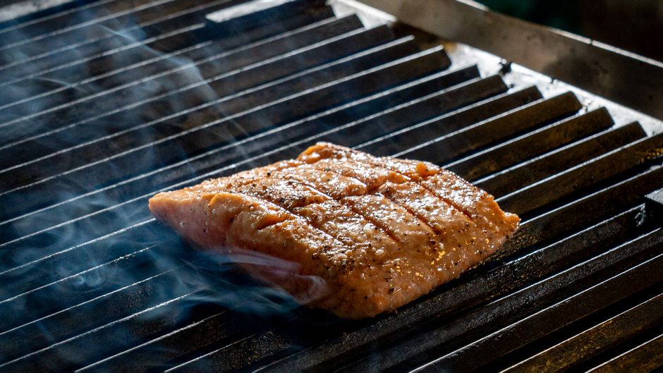 Salmon & Fish Internal Temperature (Safe Temp)